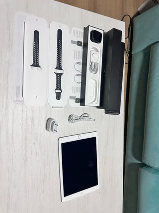 Pacchetto Apple: iPad 64GB WiFi + SIM + Apple Watch