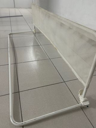 Barandilla cama niño. 135cm de largo