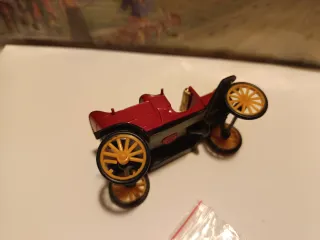 eko 1/43 coche años 30.