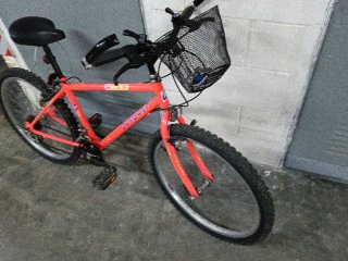 Bicicleta de Montaña Roja 24 pulgadas con regalo
