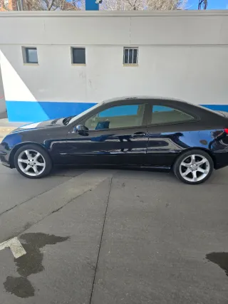 Mercedes-Benz Clase C 2007