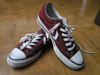 Zapatillas Converse granates