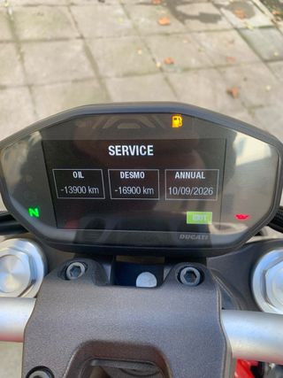 Ducati Monster 821 A/A2.