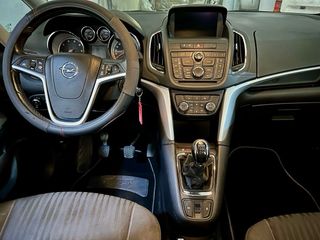 opel zafira tourer 2014