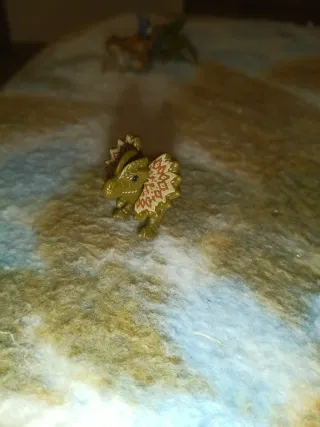 Dinosaurio Kinder Sorpresa