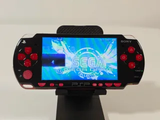 PSP Slim 2004 Nero e Rosso