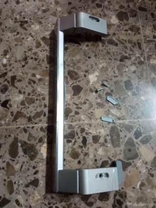 Tirador Frigorífico Beko RSNE445E33XN