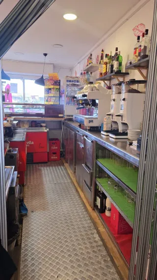 BARBERA DEL VALLES TRASPASO BAR CON SALIDA HUMOS