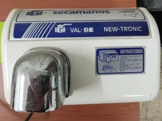 Secamanos eléctrico