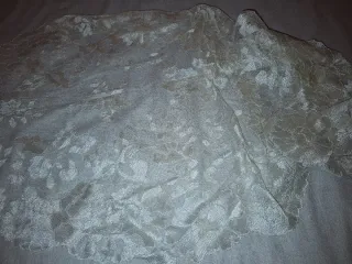Mantilla niña blanca