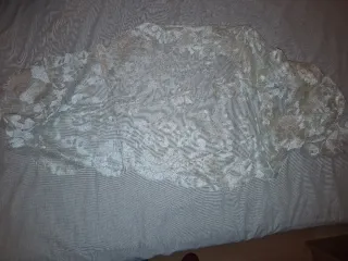 Mantilla niña blanca