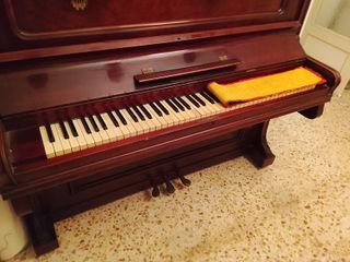Piano Broler 1917.