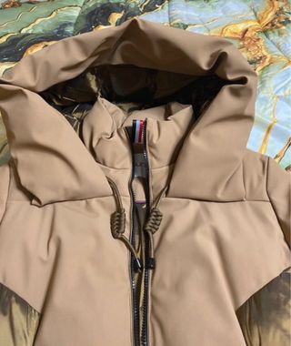 Piumino invernale Riunik beige/marrone tg L