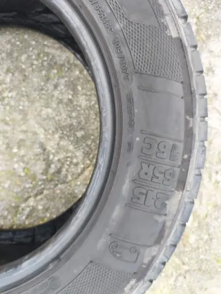 2 Neumáticos de carga 235/65/16c y 215/65/16 c