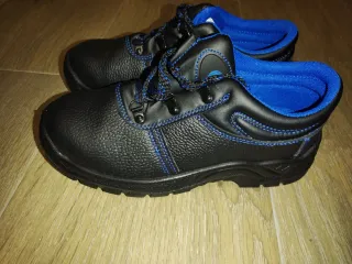 Zapatos de seguridad unisex.