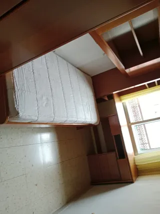 Dormitorio juvenil caoba con cajones cama nido