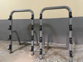 Rack para pesas technogym