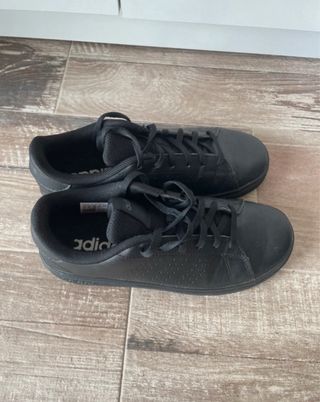 Deportivas Adidas Negras