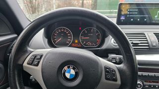 BMW Serie 1  118d 2009