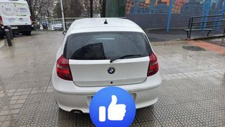 BMW Serie 1  118d 2009