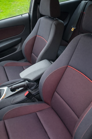 BMW Serie 1  118d 2009