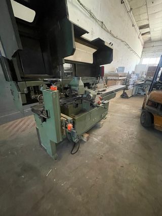 Máquina 4 caras Guillet