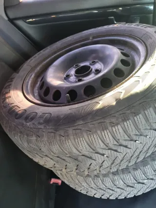 Neumático Goodyear Grupo Bak