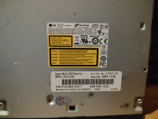 grabadora de DVD interna de la marca LG