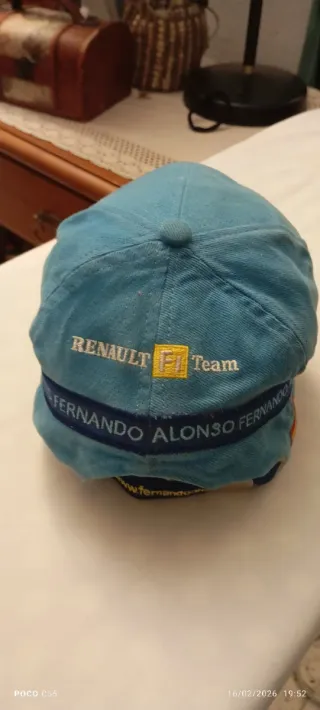 LOTE 4 GORRAS VINTAGE F1 Y NBA - COLECCIÓN (ALONSO
