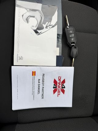 Peugeot Partner 4x4 Dangel Standard 600kgs BlueHDi 96kW