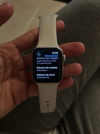 Apple Watch SE (GPS) 2ª Gen Plata