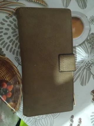 Monedero grande mujer beige