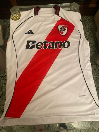 Camiseta River Plate Adidas Betano