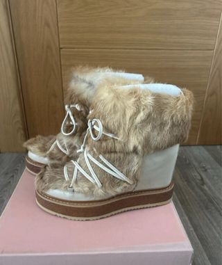 Botines Alma en Pena Piel Beige/Marrón