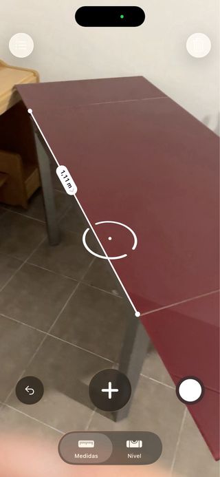 Mesa extensible cristal y metal