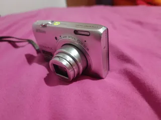 Nikon Coolpix S6300 16MP Fotocamera Digitale