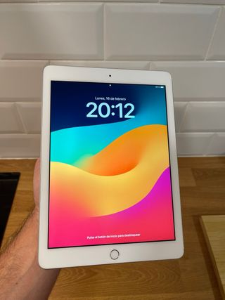 Apple iPad 6ª Gen Bianco