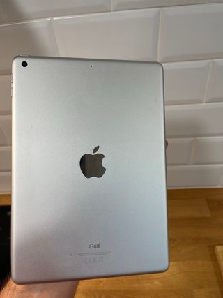 Apple iPad 6ª Gen Bianco
