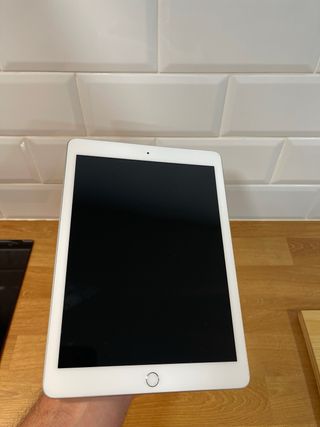 Apple iPad 6ª Gen Bianco