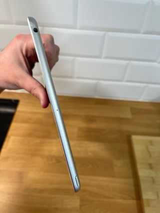 Apple iPad 6ª Gen Bianco