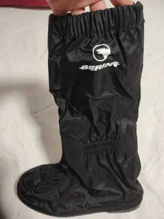 Cubrebotas Bering Moto Negro