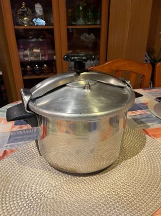 Olla exprés de aluminio