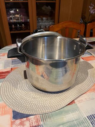 Olla exprés de aluminio