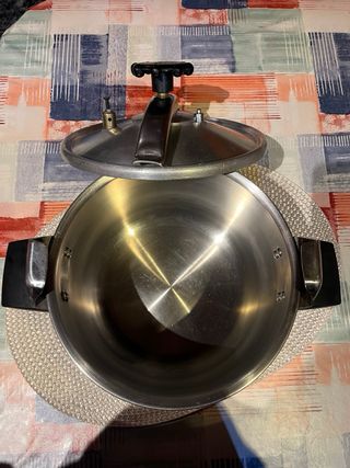 Olla exprés de aluminio