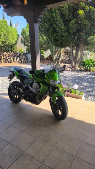 Kawasaki Z750 a2