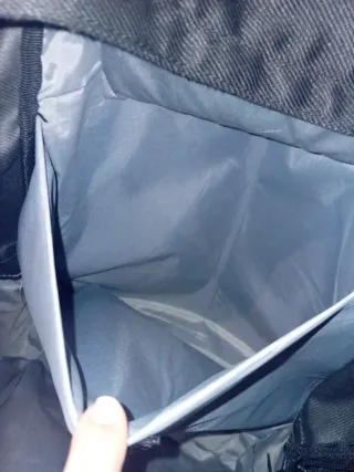 Mochila escolar negra y beige