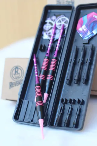 Dardos punta de plastico estilo torpedo