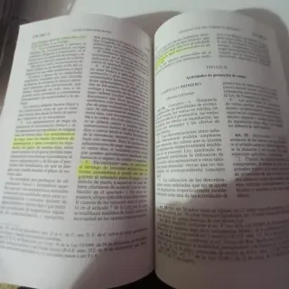 Código de Comercio: y legislación mercantil