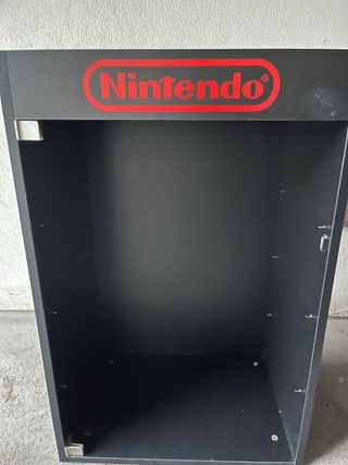 Vitrinas Gameboy y Nintendo