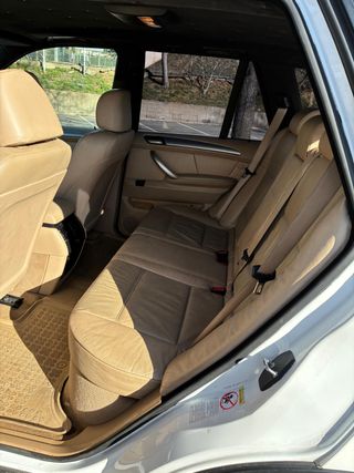 BMW X5 2001 con 1 año de garantia